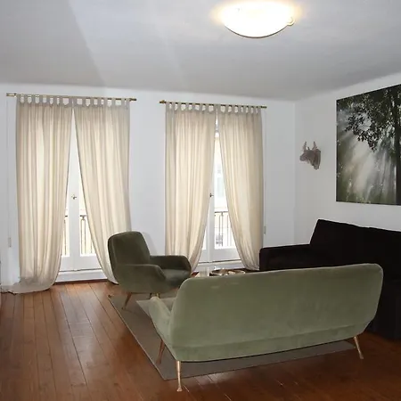Mirabell Apartament *